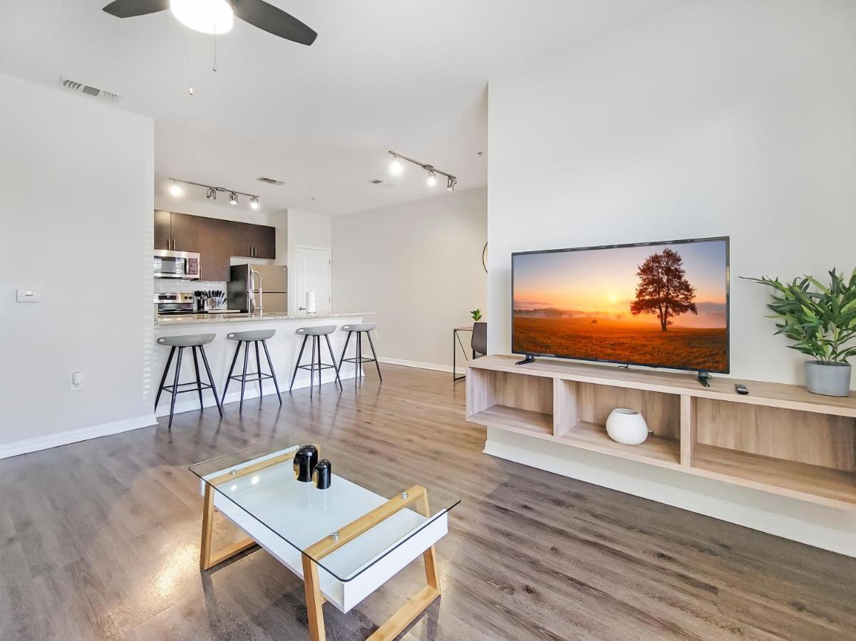 Getaway Apartment Near Beaches And Airport Tampa Bagian luar foto