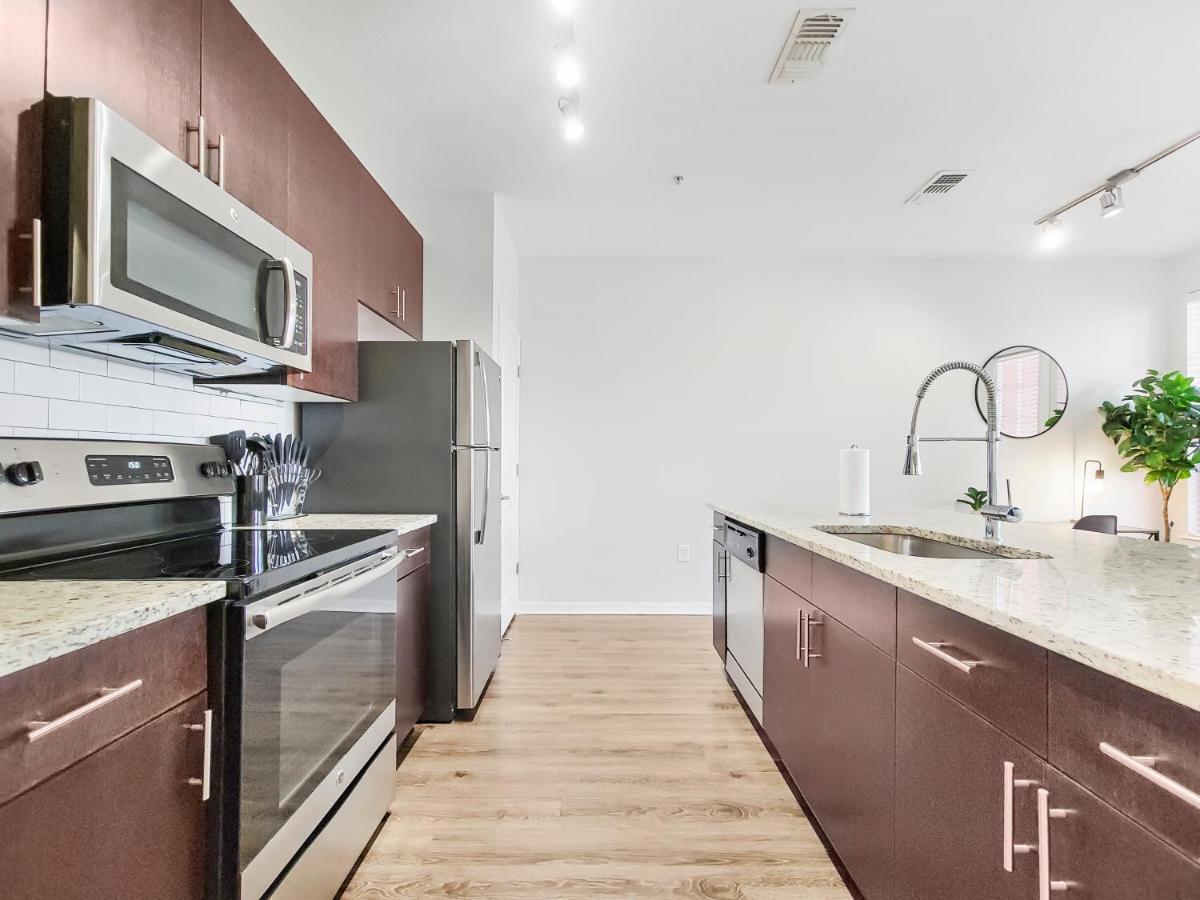 Getaway Apartment Near Beaches And Airport Tampa Bagian luar foto