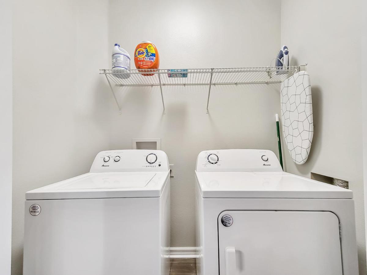 Getaway Apartment Near Beaches And Airport Tampa Bagian luar foto