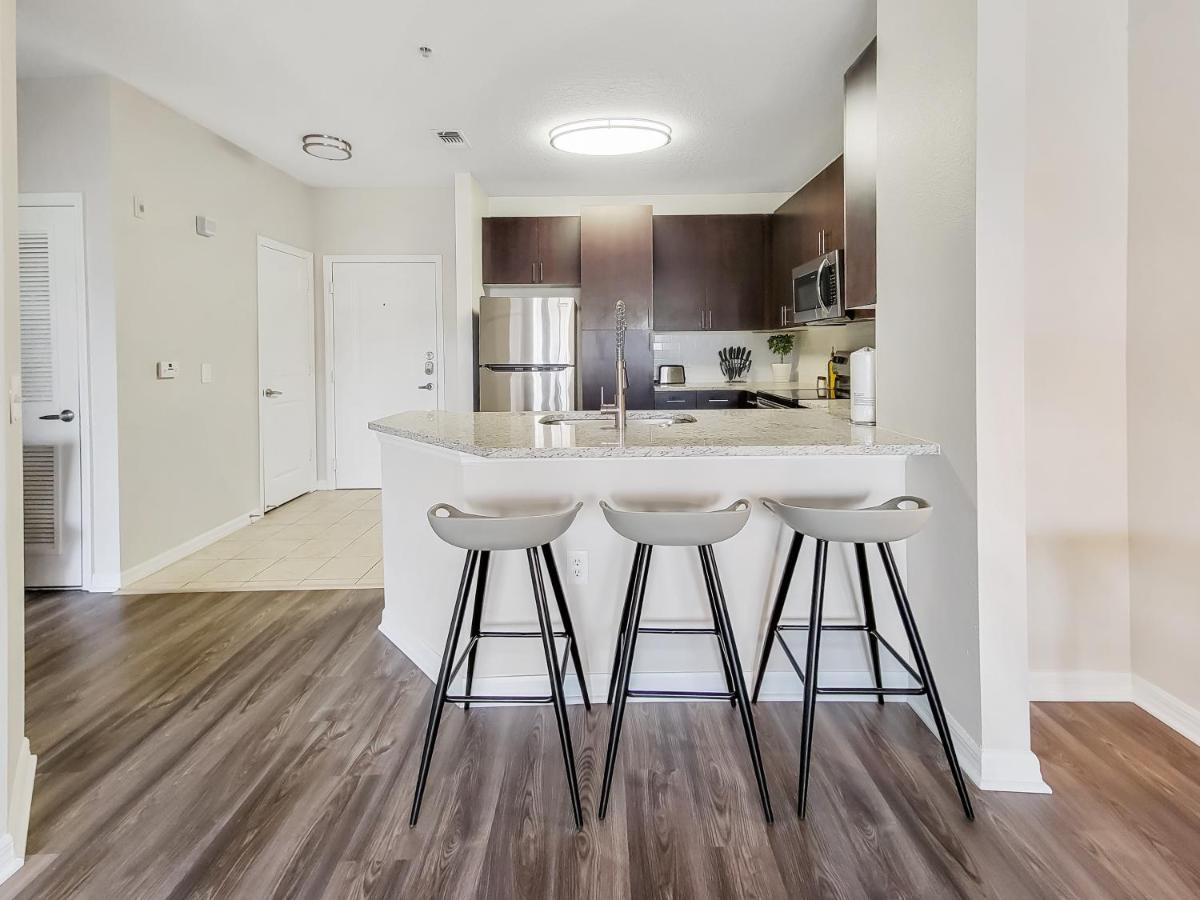 Getaway Apartment Near Beaches And Airport Tampa Bagian luar foto