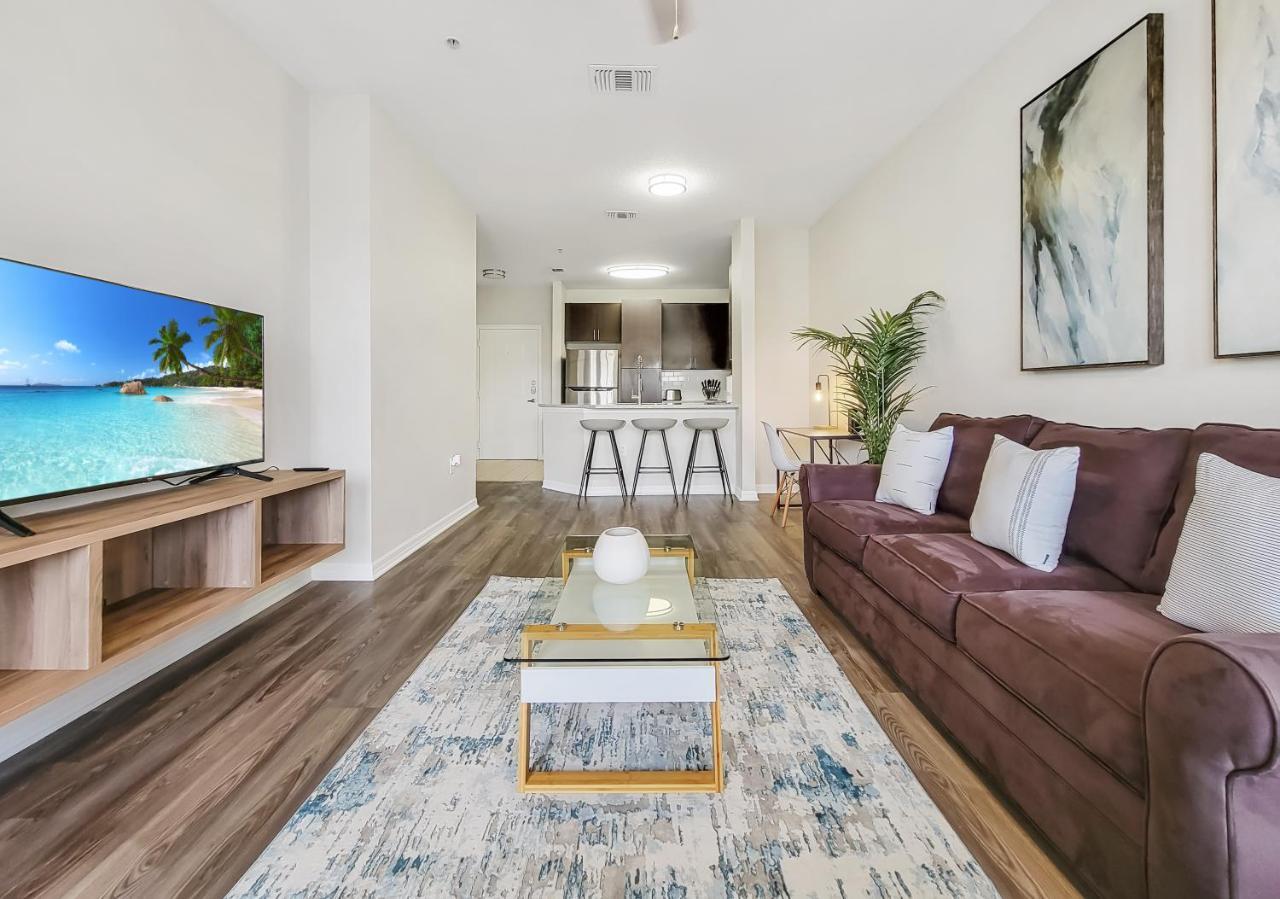Getaway Apartment Near Beaches And Airport Tampa Bagian luar foto