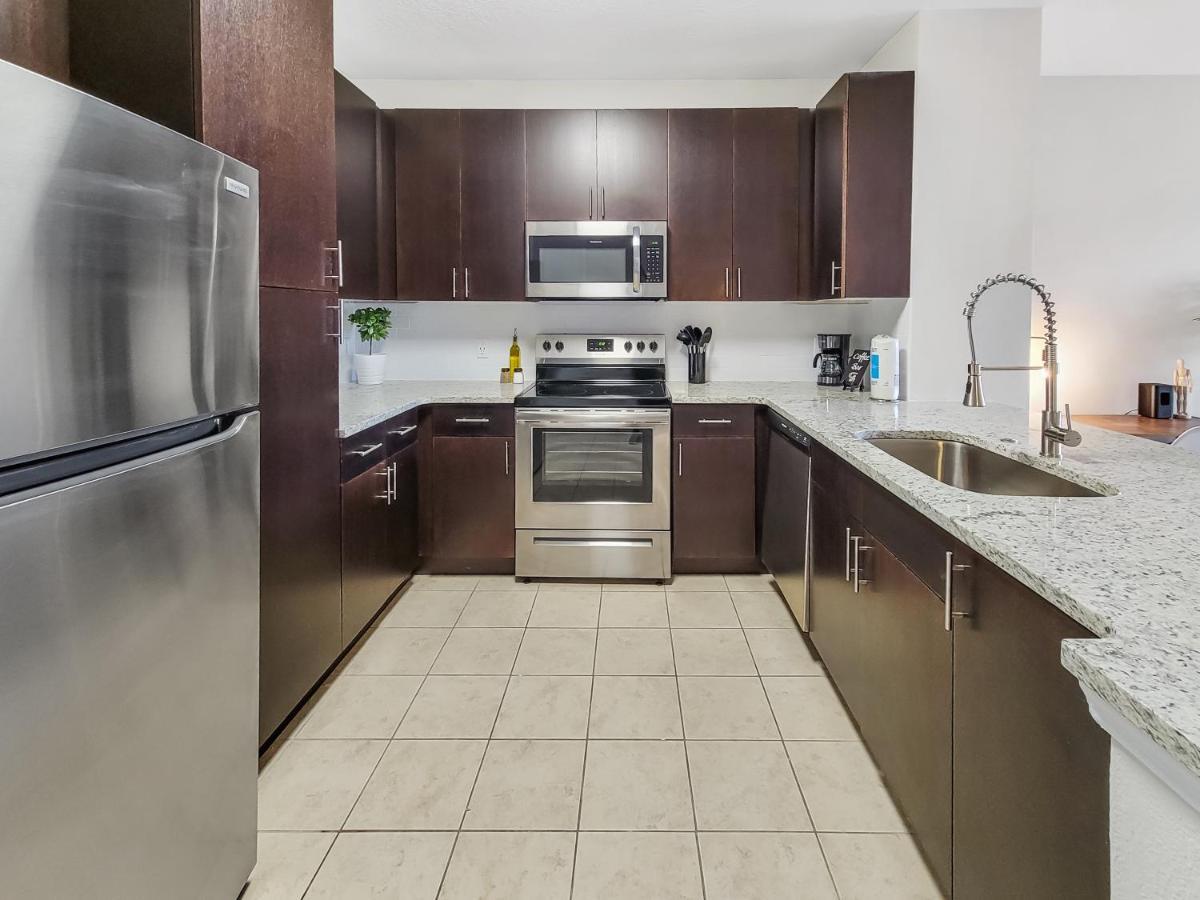 Getaway Apartment Near Beaches And Airport Tampa Bagian luar foto